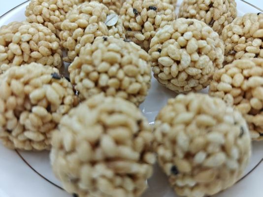 Menşei Ülkesi Yüksek Proteinli Fındıklı Pirinç Topları Toplu Paket