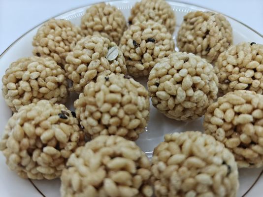 Menşei Ülkesi Yüksek Proteinli Fındıklı Pirinç Topları Toplu Paket