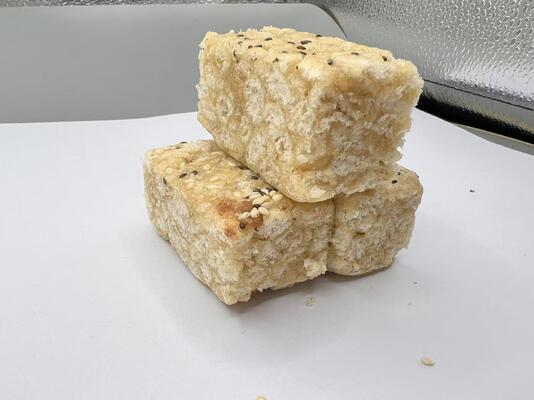 Uzun Raf Ömürlü Sağlıklı Enerji Atıştırmalıkları İçin Sakaroz İçermeyen Tam Buğday Chia Tohumlu Protein Enerji Barları